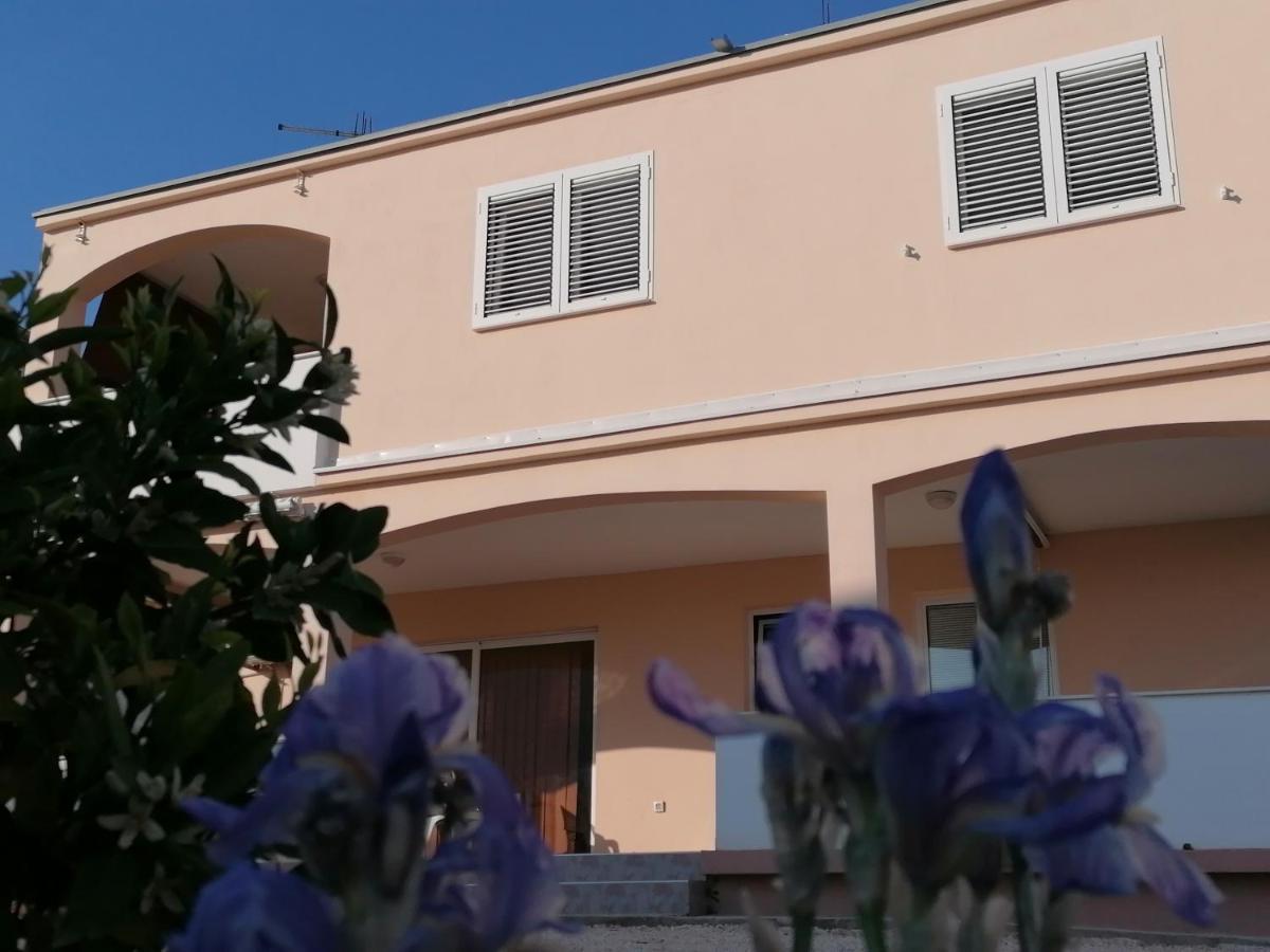 Apartmani Vinko Bibinje Bagian luar foto